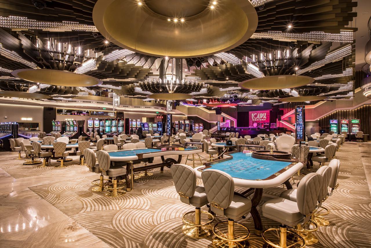 Euphoria Batumi Convention & Casino Hotel Exterior photo The casino floor at Resorts World