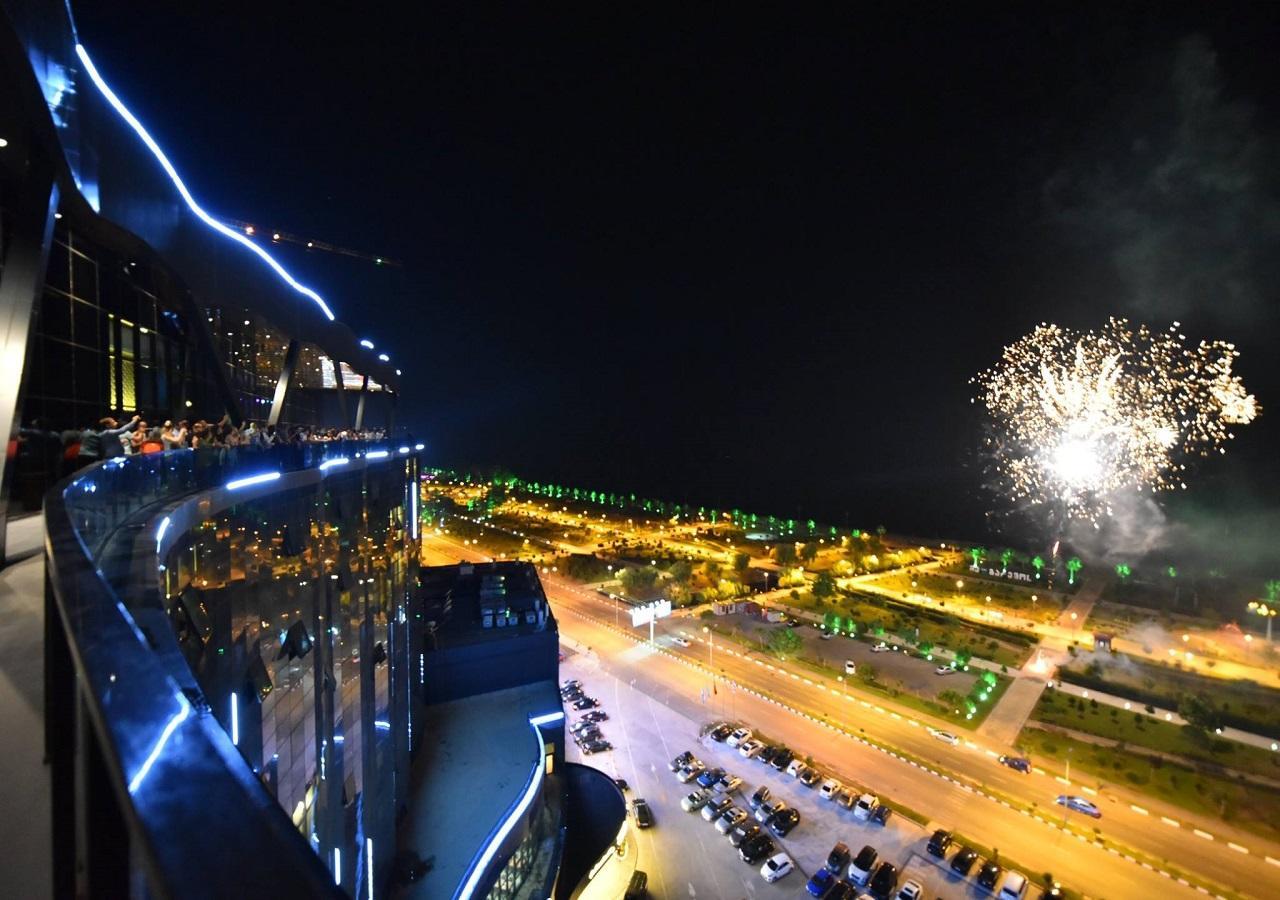 Euphoria Batumi Convention & Casino Hotel Exterior photo Fireworks at the 2012 Olympics