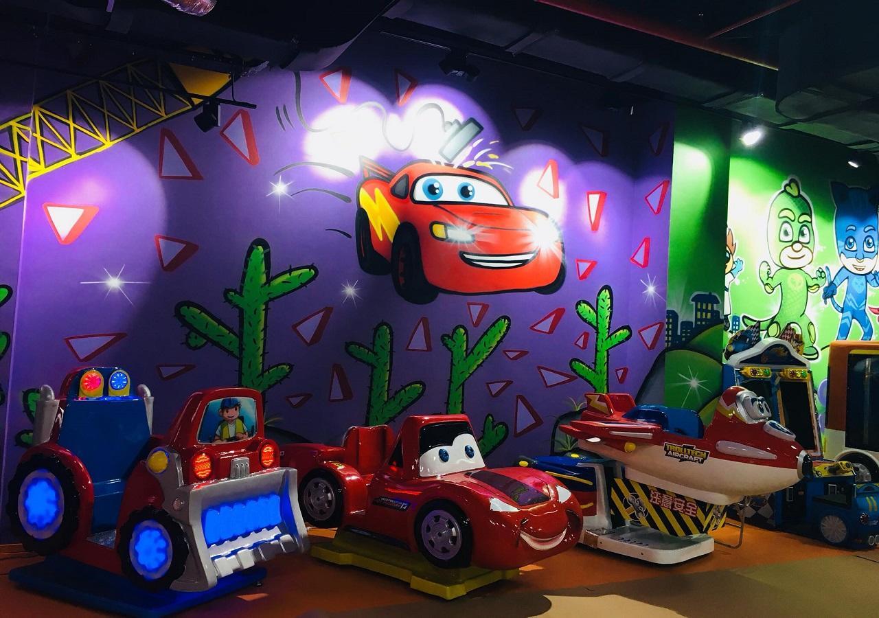 Euphoria Batumi Convention & Casino Hotel Exterior photo The Cars section of the Disney Junior Playhouse