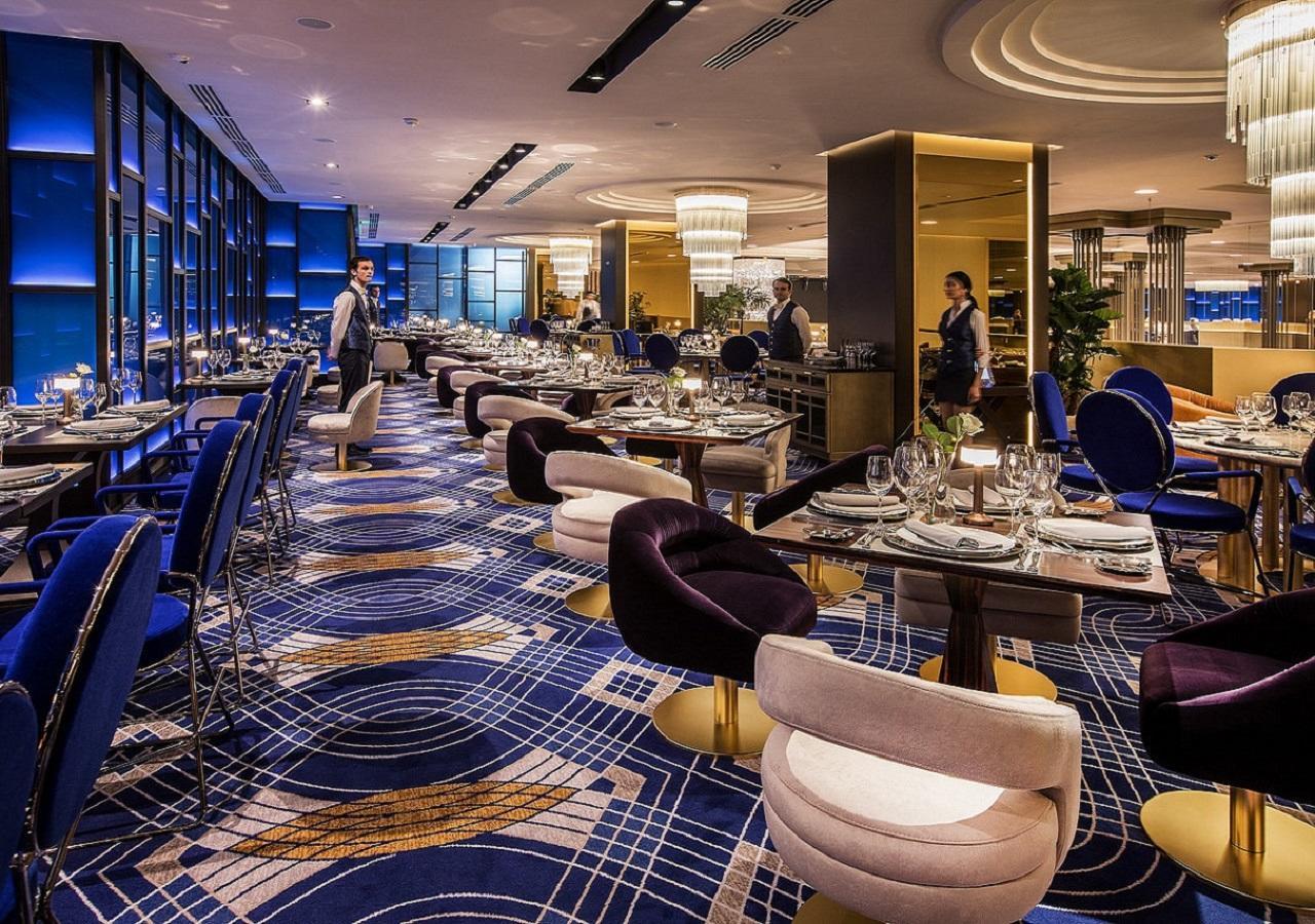 Euphoria Batumi Convention & Casino Hotel Exterior photo The restaurant