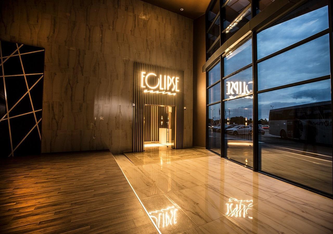 Euphoria Batumi Convention & Casino Hotel Exterior photo Entrance to Eclipse