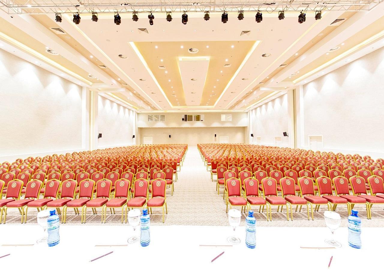 Euphoria Batumi Convention & Casino Hotel Exterior photo The 1,000-seat conference hall