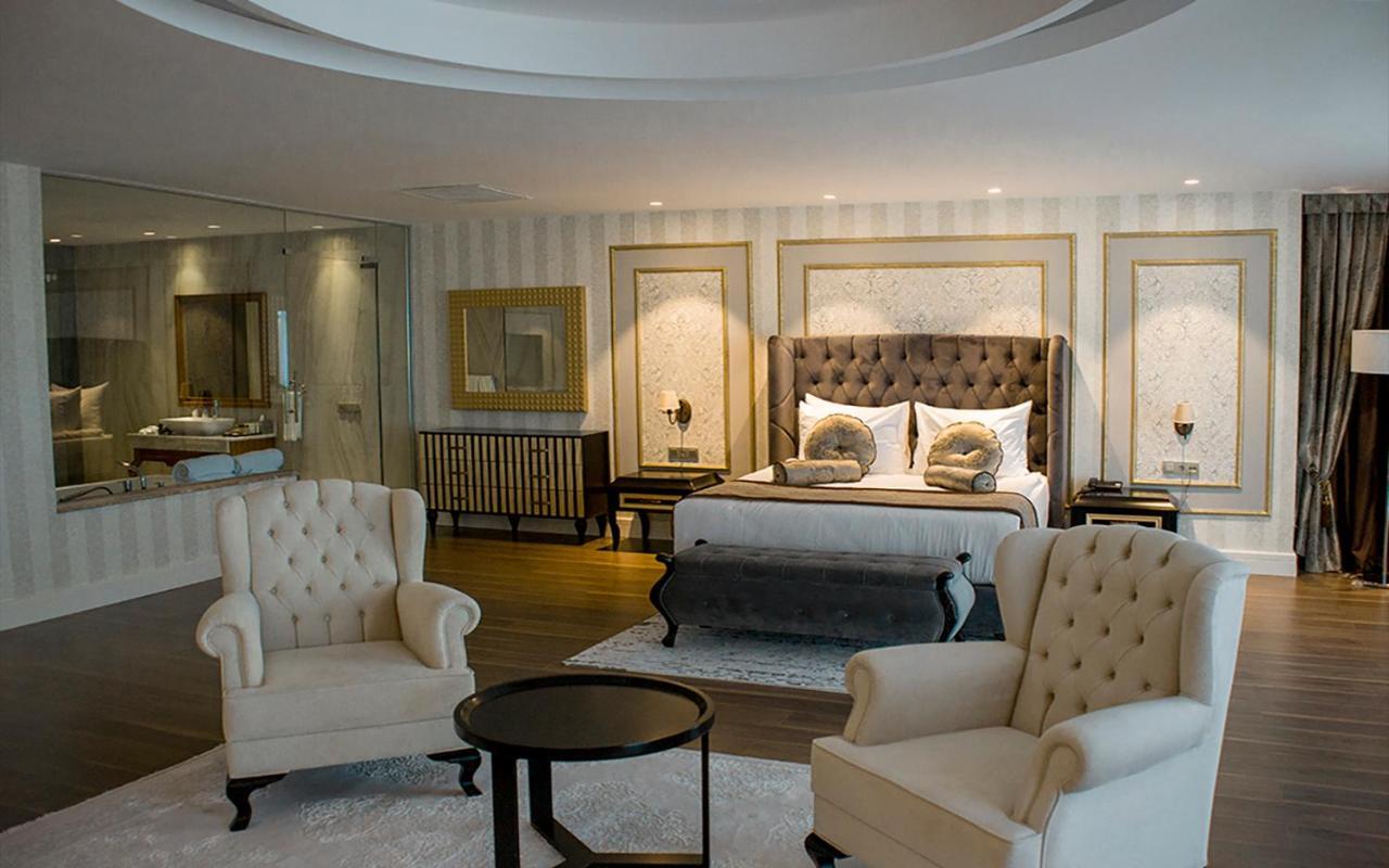 Euphoria Batumi Convention & Casino Hotel Exterior photo A suite at the Mandarin Oriental, Bangkok